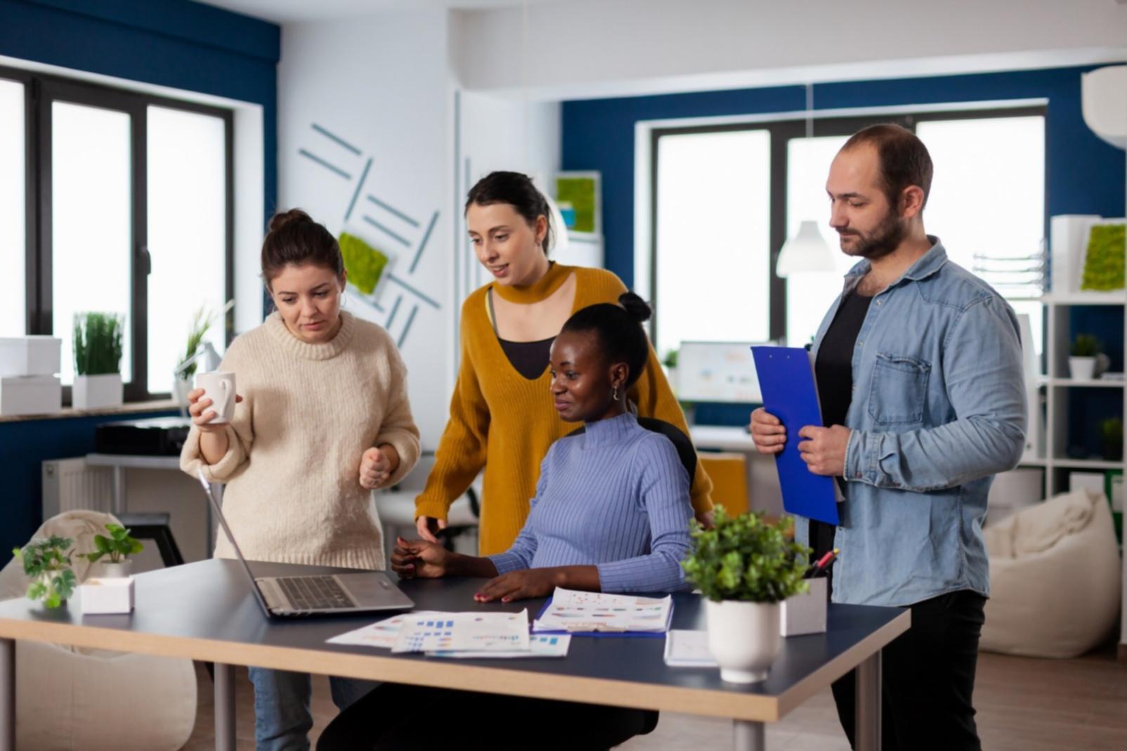 Team collaboration on client financial solutions